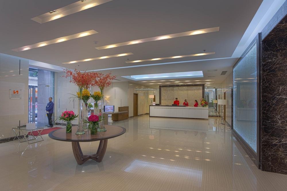 Valero Grand Suites By Swiss-Belhotel Makati City Buitenkant foto